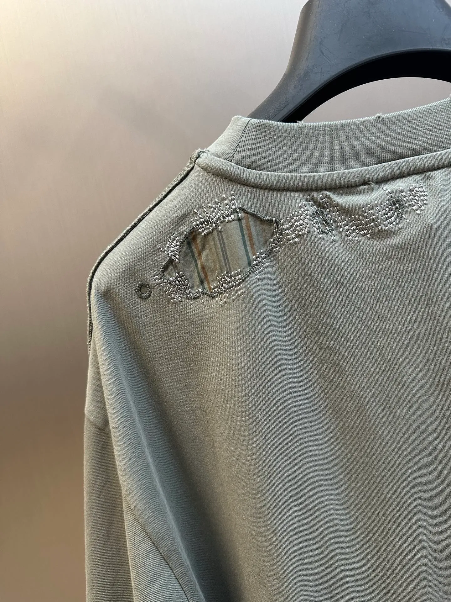 Ac Retro ， 12 ， g/m²； 32 ， g/m²。12 ， ， 。 ， ， ， 、 ， 。 ， 。 ： 。 。 ， 、 ， 。 ， 、 ； ， 。 ， ， ， ， 。 ： 。 ， ， ， 。 ， ，Wear-Resistant ， 。 Retro ， ： ， 。 ， 、 。 、 。 ， 、 。 ， T 、 、 ； 。 ， ， ， 、 。 ， ， 。 ， 。 size：xs s m l